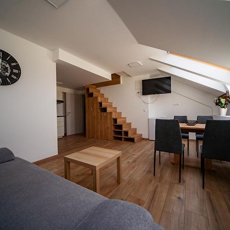 Sport Apartments Radovljica Bagian luar foto
