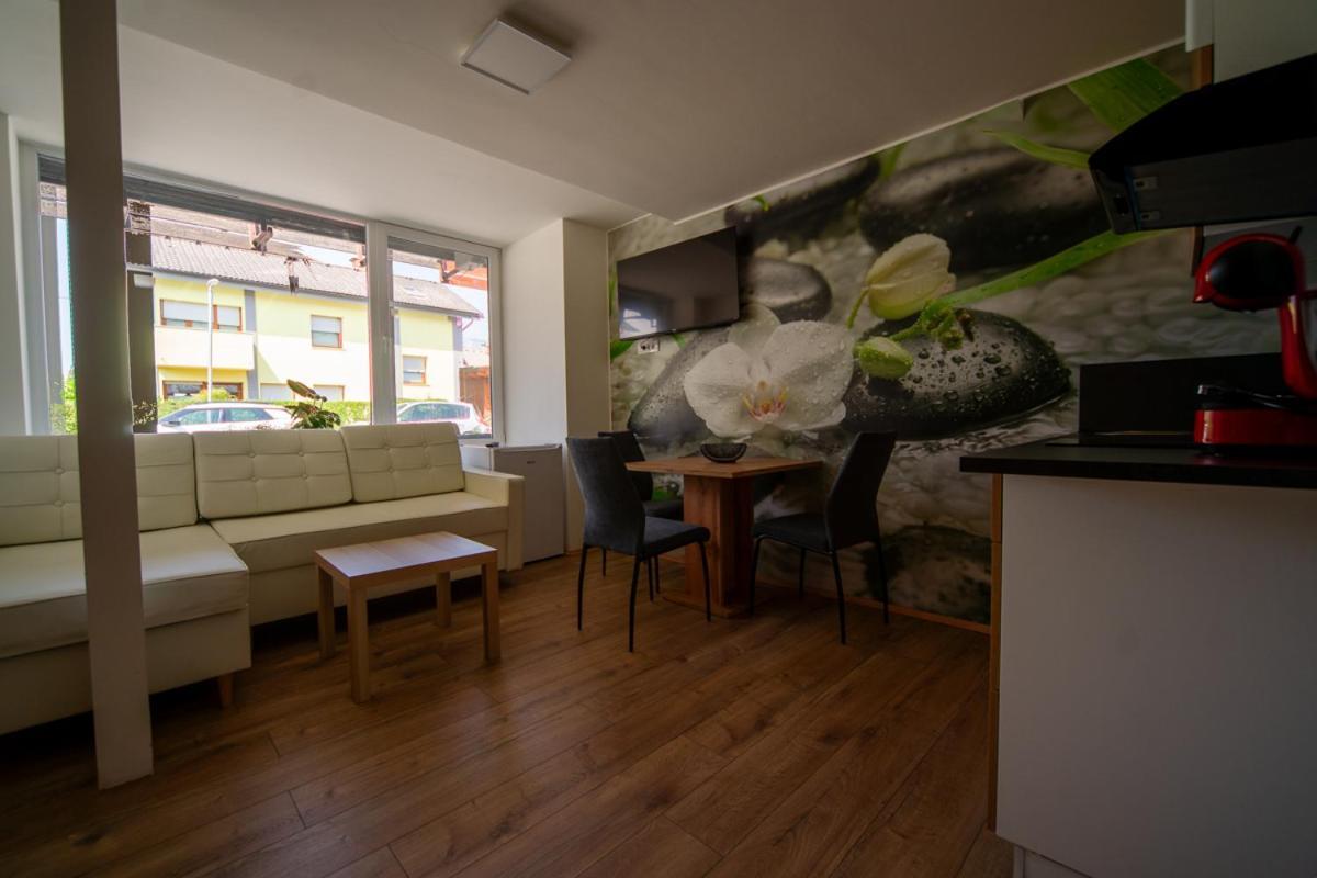 Sport Apartments Radovljica Bagian luar foto